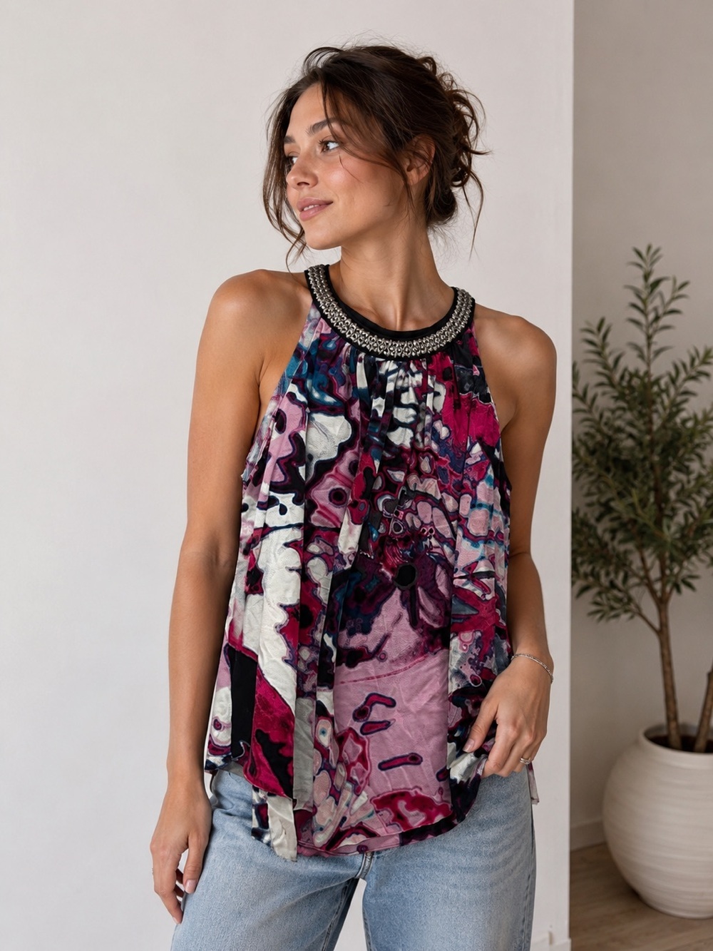 Bisou Bisou Embellished Halter Neck Printed Blouse – Women’s Medium